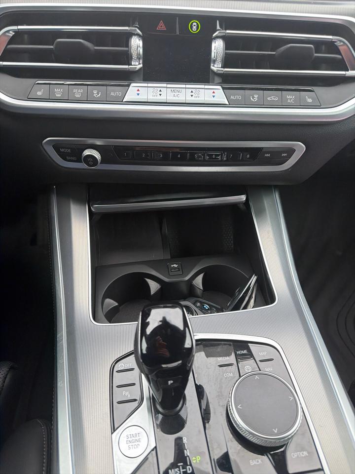 BMW X5 xDrive40i Sports Activity Vehicle 2023