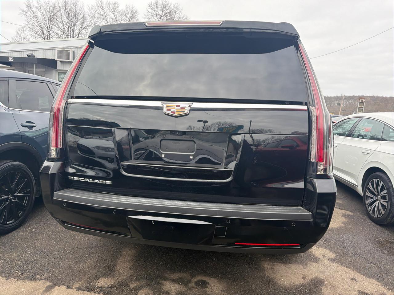 Cadillac Escalade ESV  2020