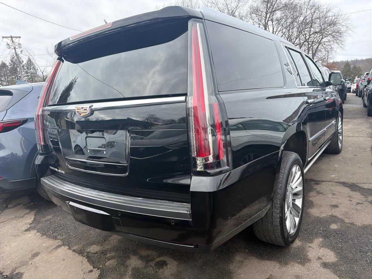 Cadillac Escalade ESV  2020