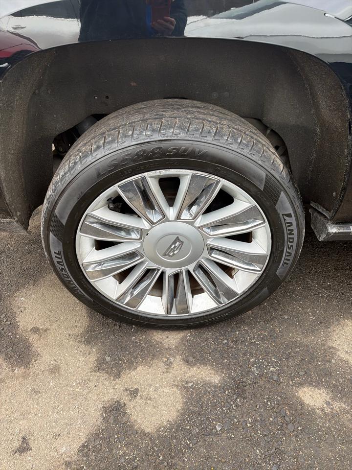 Cadillac Escalade ESV  2020