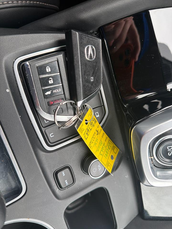 Acura MDX SH-AWD w/Technology Package 2023