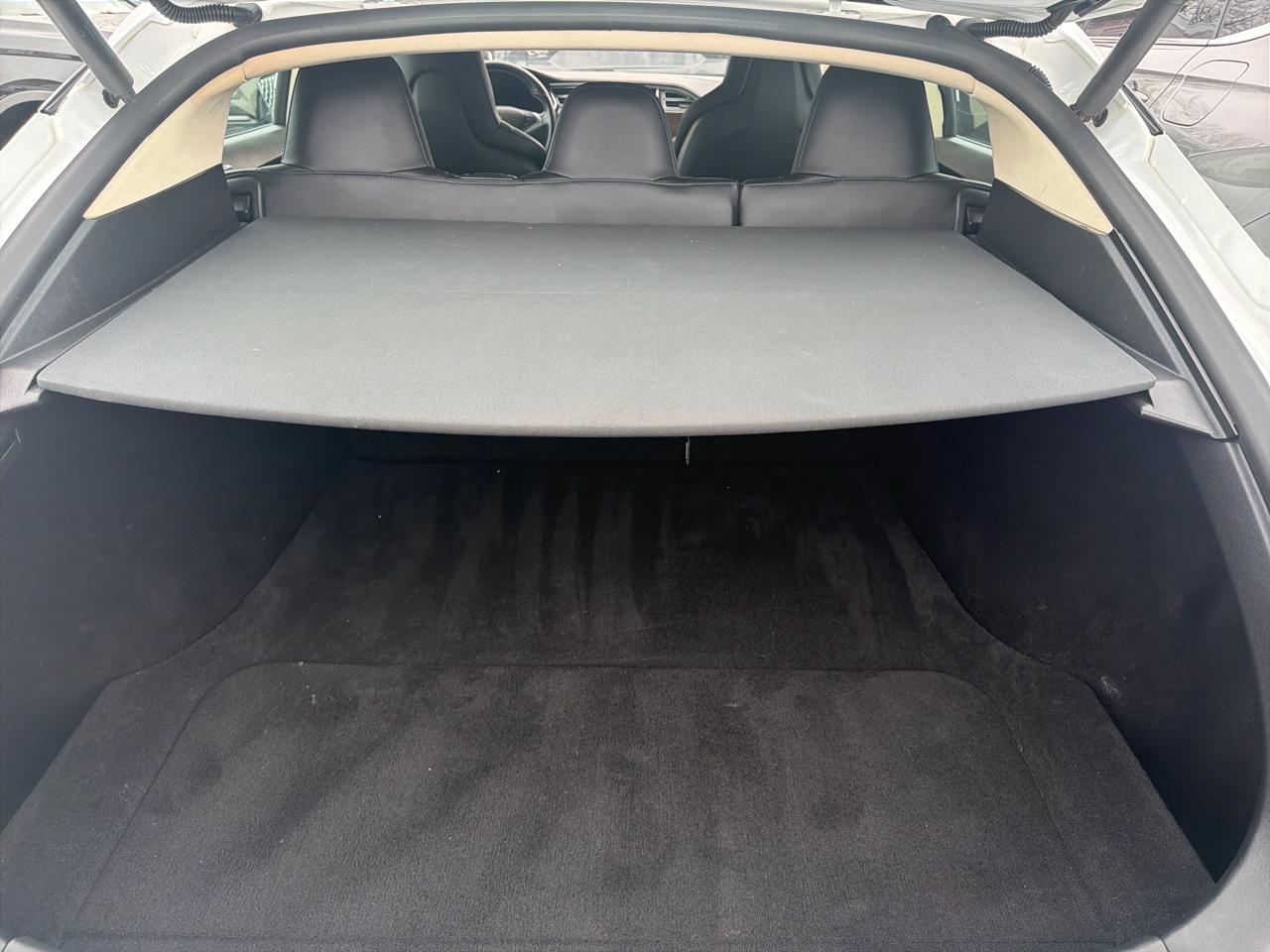 Tesla Model S 4dr Sdn AWD P90D 2015