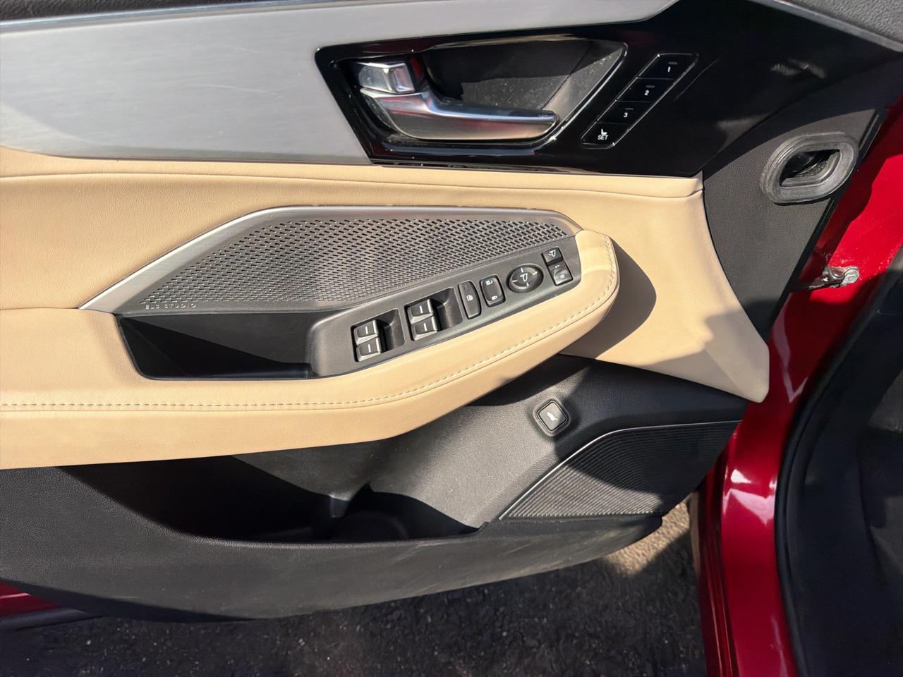 Acura MDX SH-AWD w/Technology Package 2023