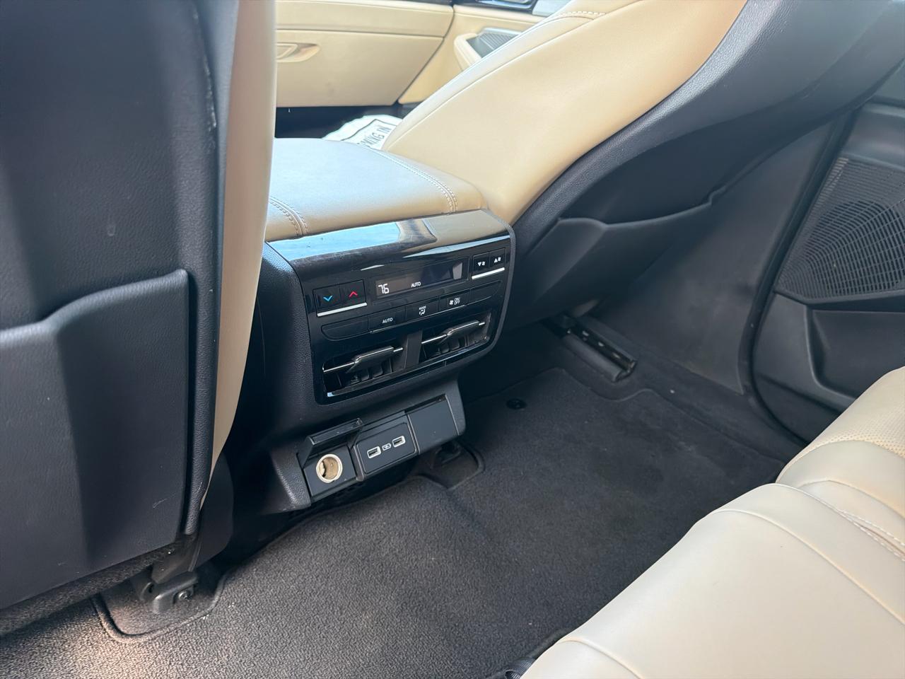 Acura MDX SH-AWD w/Technology Package 2023