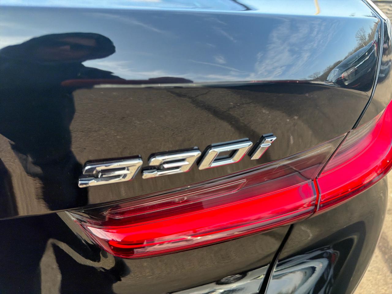 BMW 3 Series 330i xDrive Sedan North America 2022