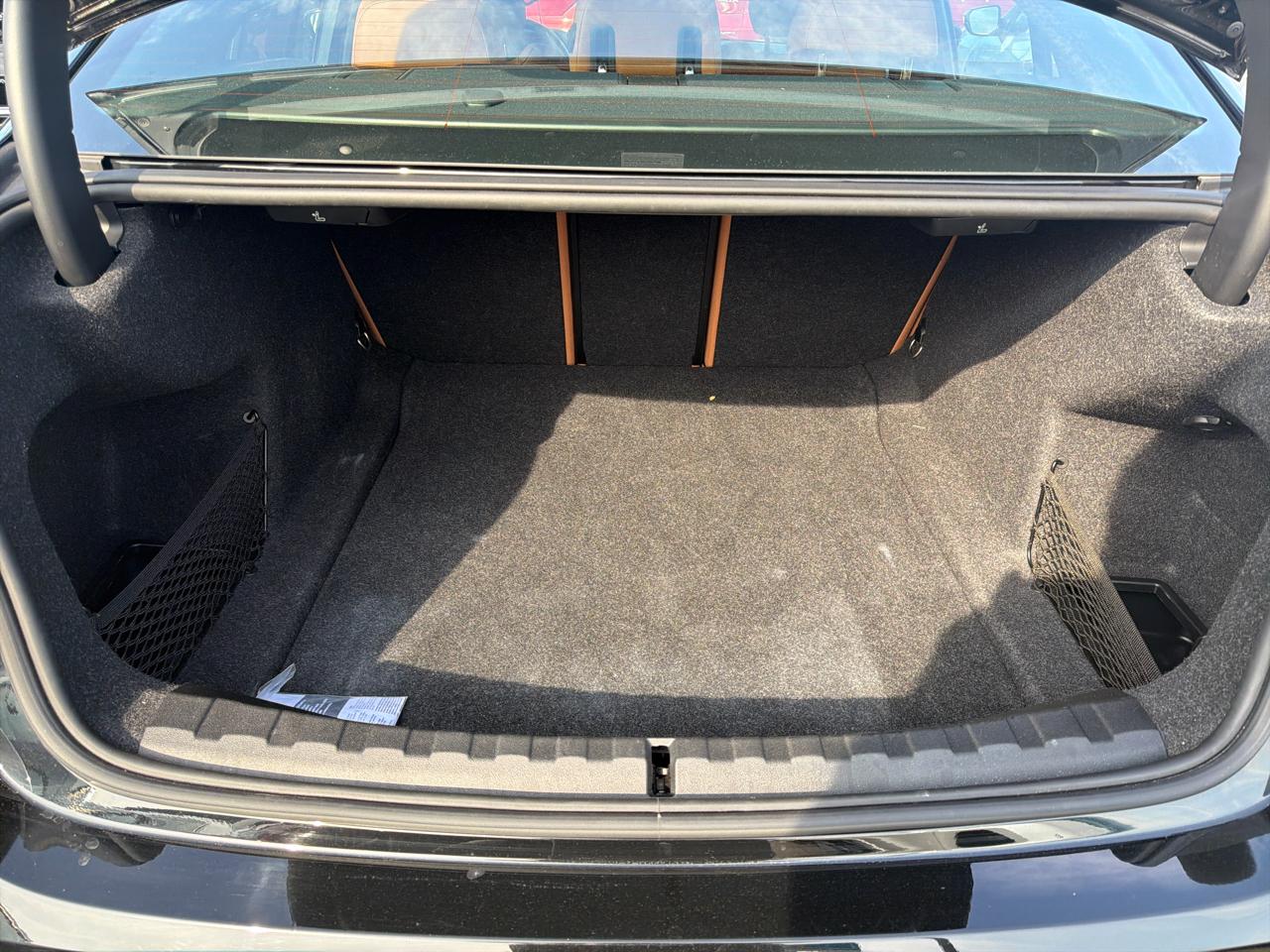 BMW 3 Series 330i xDrive Sedan North America 2022