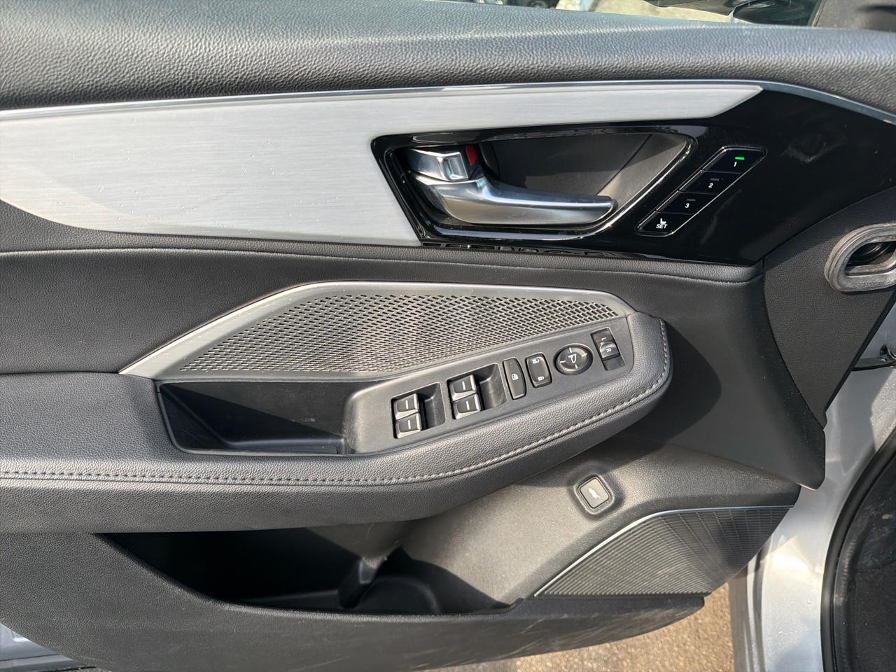 Acura MDX SH-AWD 2023