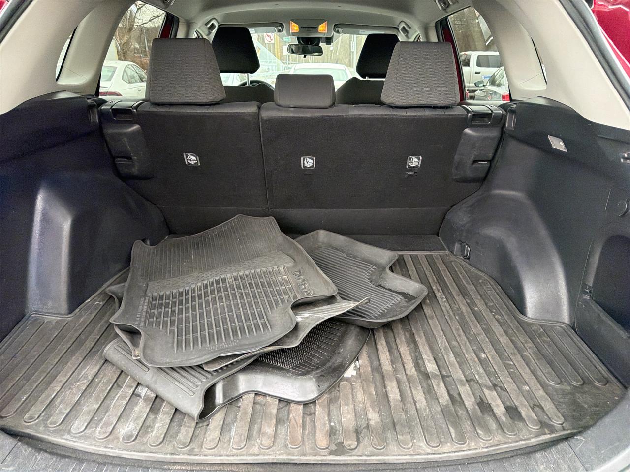 Toyota RAV4 Hybrid XSE AWD (Natl) 2021