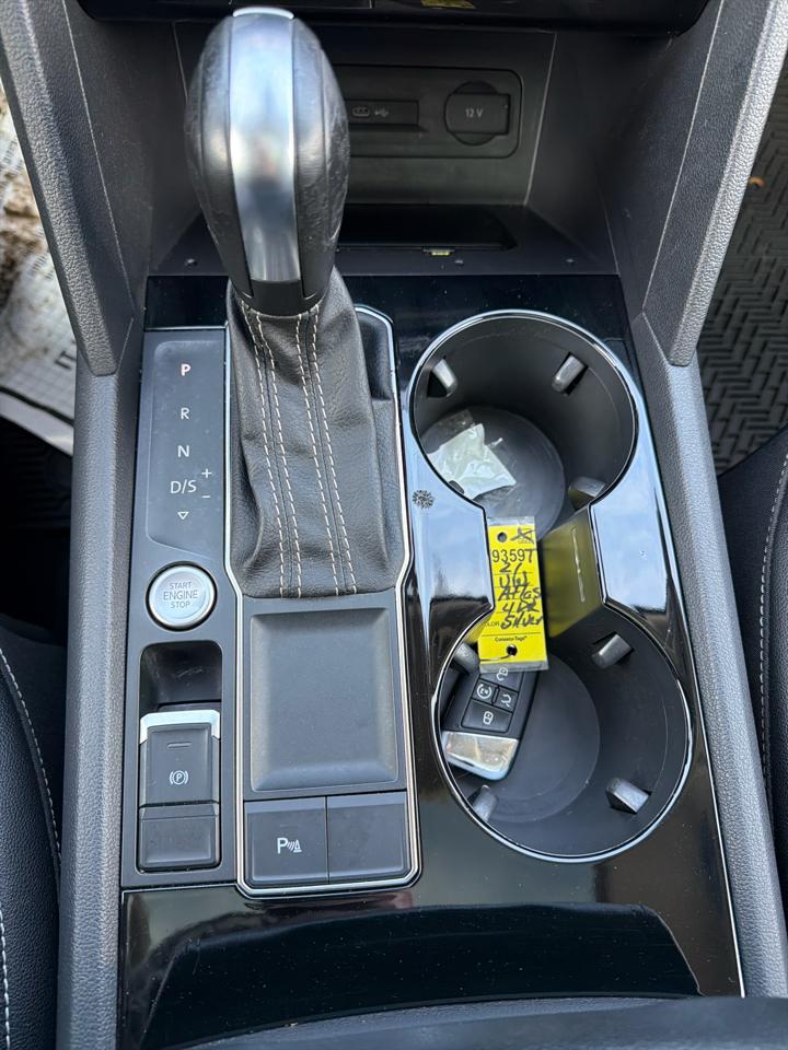 Volkswagen Atlas  2021