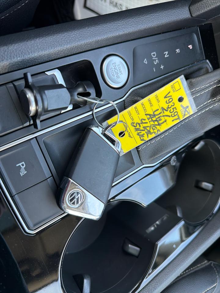 Volkswagen Atlas  2021