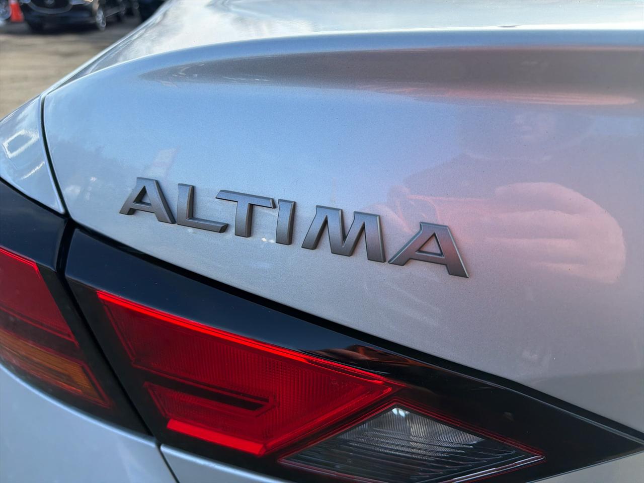 Nissan Altima 2.5 SV AWD Sedan 2023