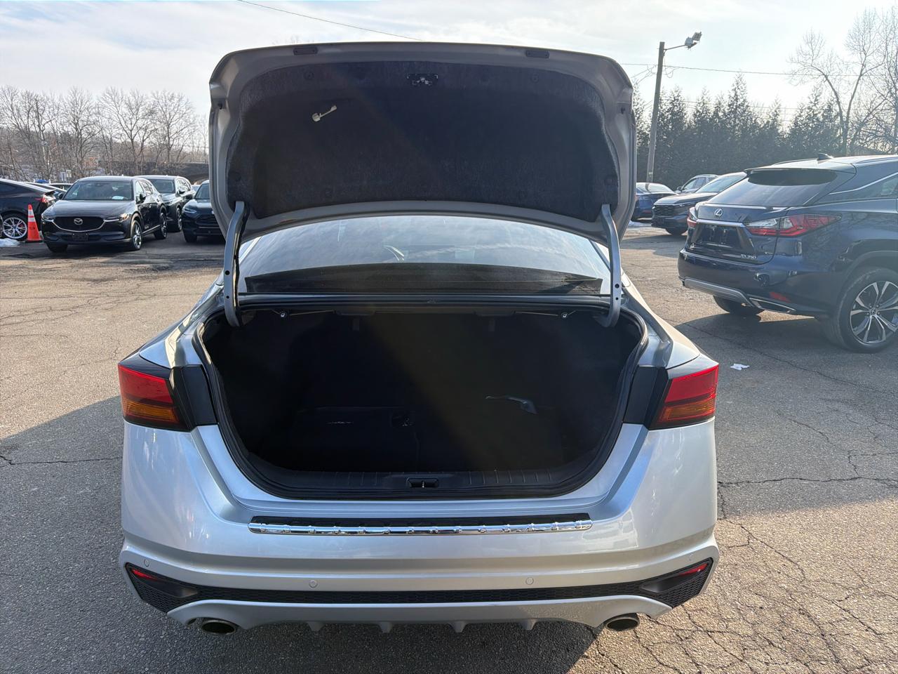 Nissan Altima 2.5 SV AWD Sedan 2023