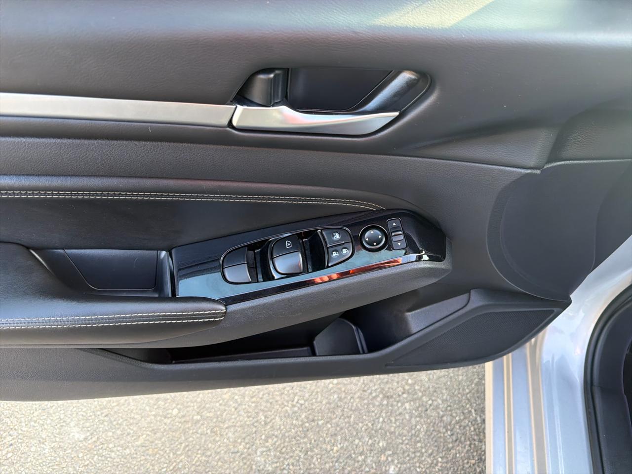 Nissan Altima 2.5 SV AWD Sedan 2023