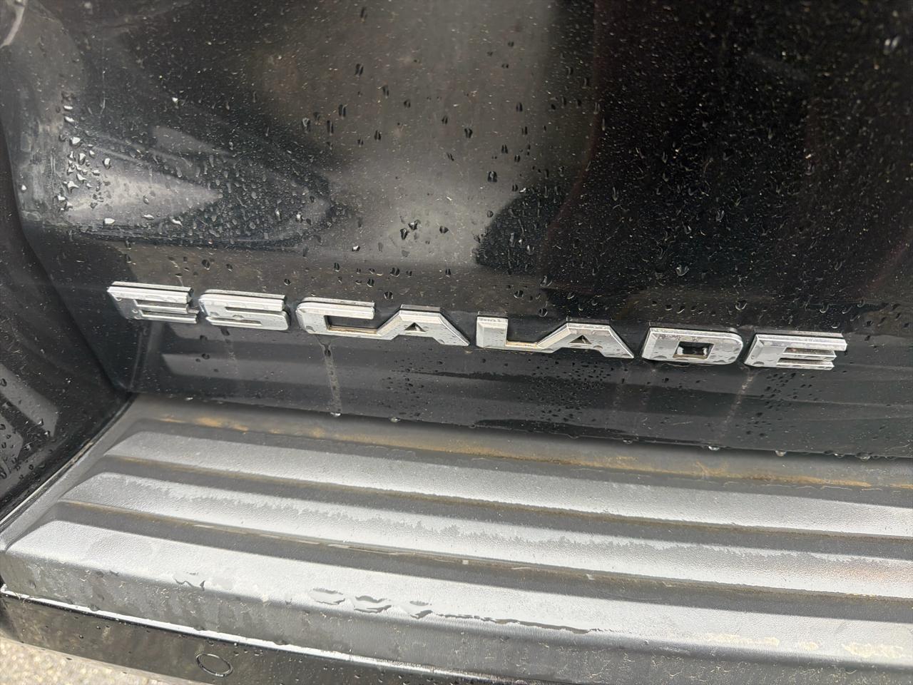 Cadillac Escalade 4WD 4dr Premium Luxury 2017