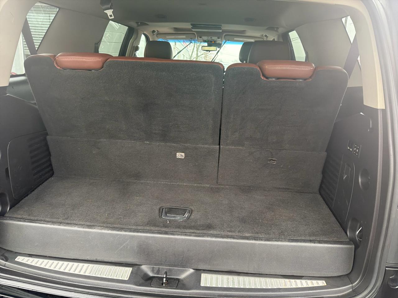 Cadillac Escalade 4WD 4dr Premium Luxury 2017