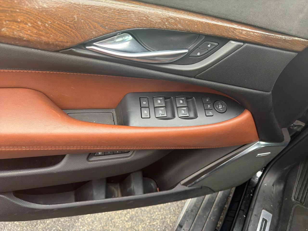 Cadillac Escalade 4WD 4dr Premium Luxury 2017