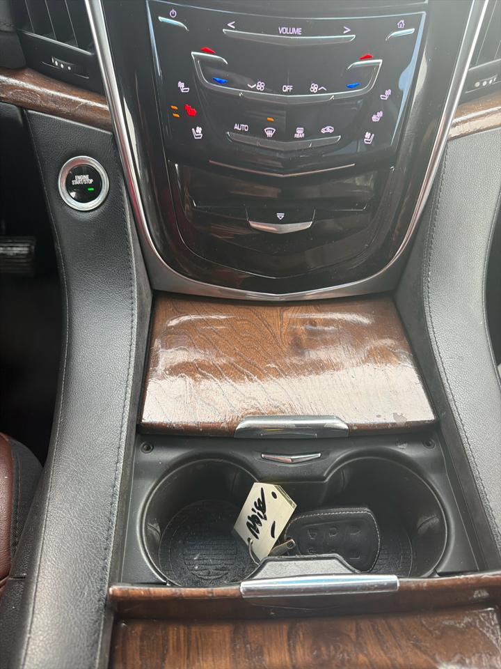 Cadillac Escalade 4WD 4dr Premium Luxury 2017