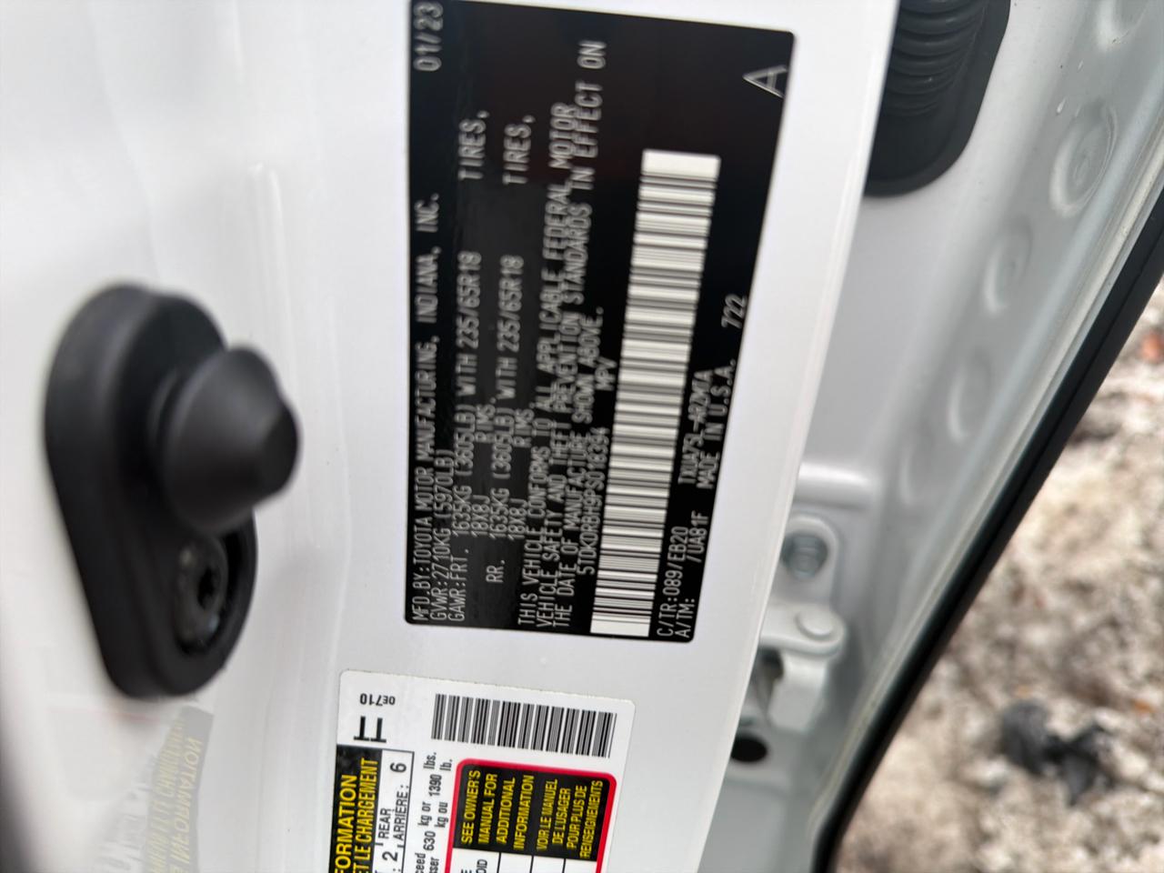 Toyota Highlander XLE AWD (Natl) 2023