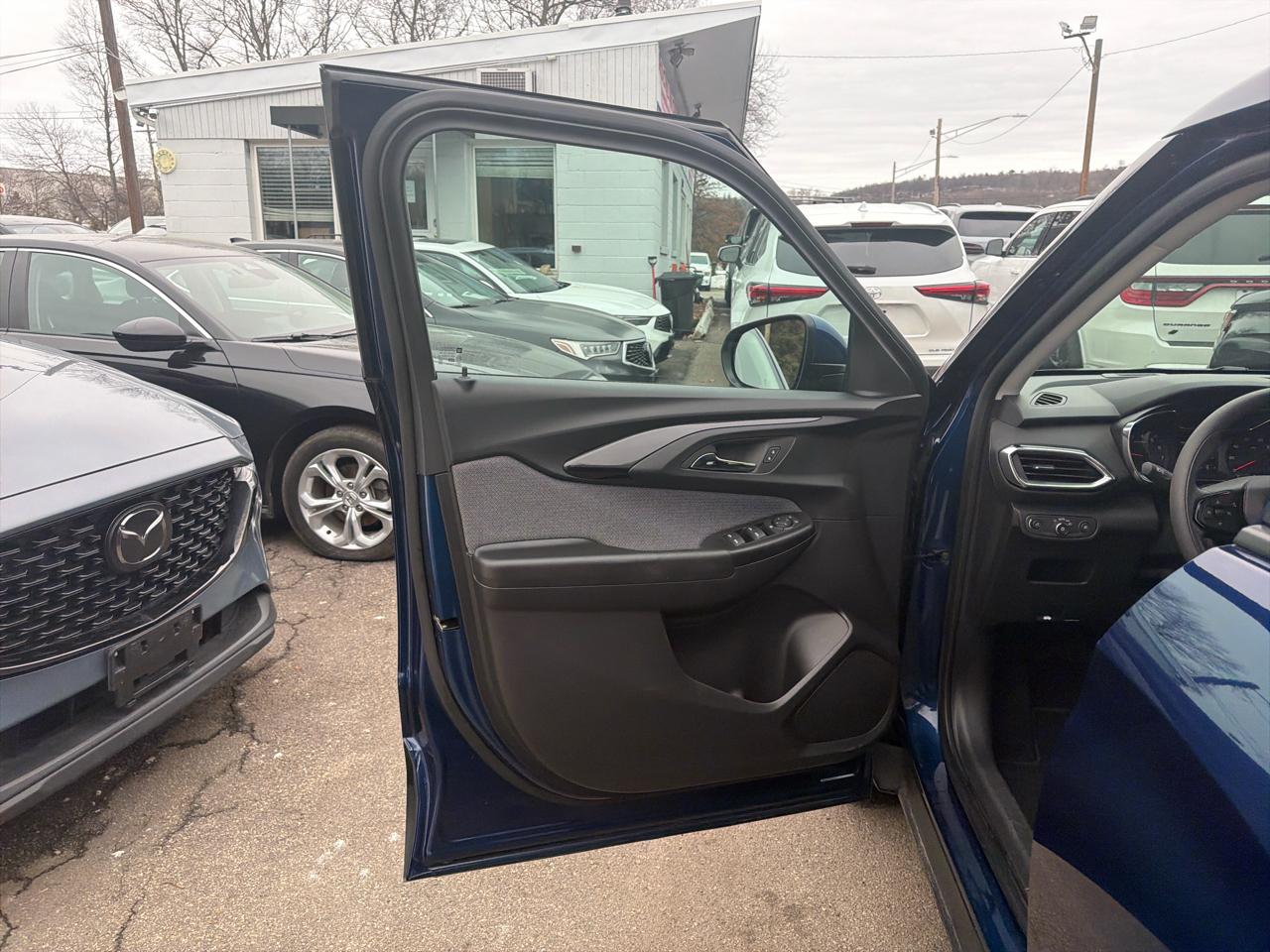 Chevrolet TrailBlazer FWD 4dr LT 2023