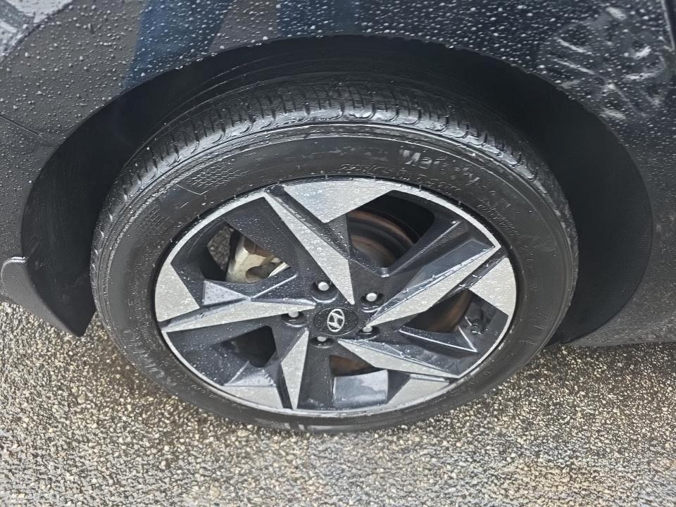 Hyundai Elantra Limited IVT 2023