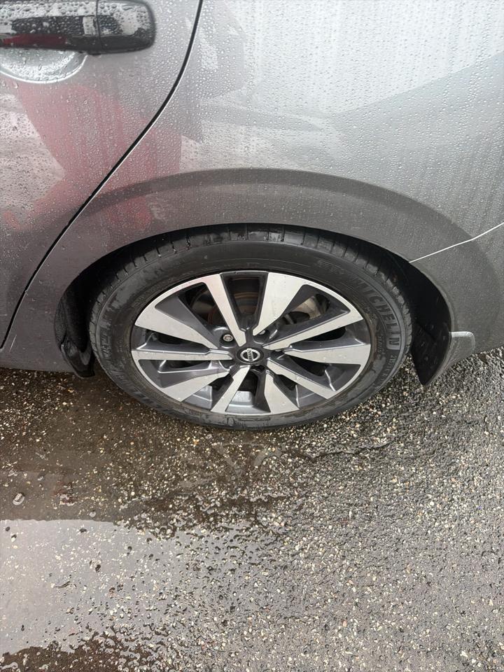 Nissan Sentra SV CVT 2020