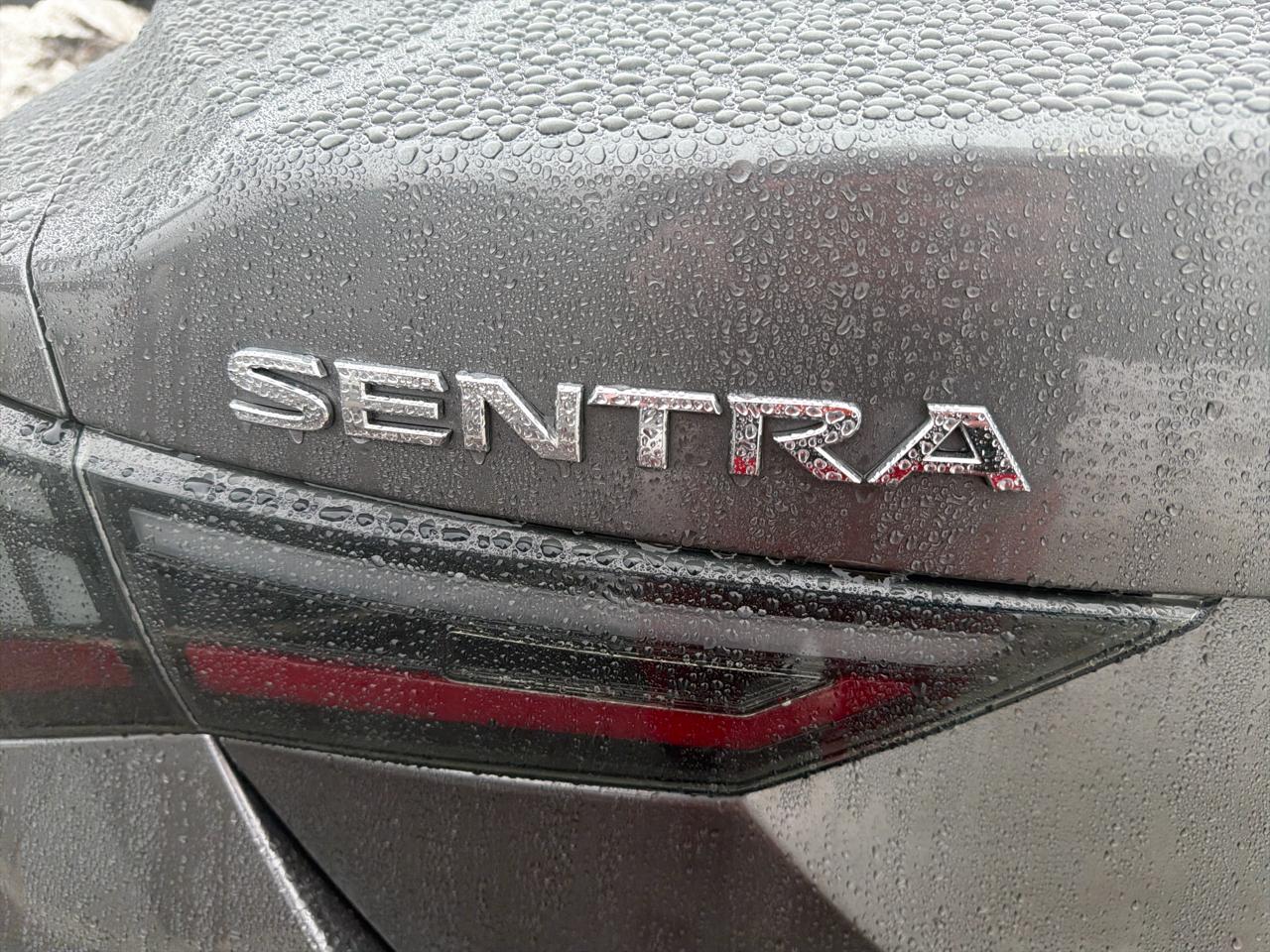 Nissan Sentra SV CVT 2020