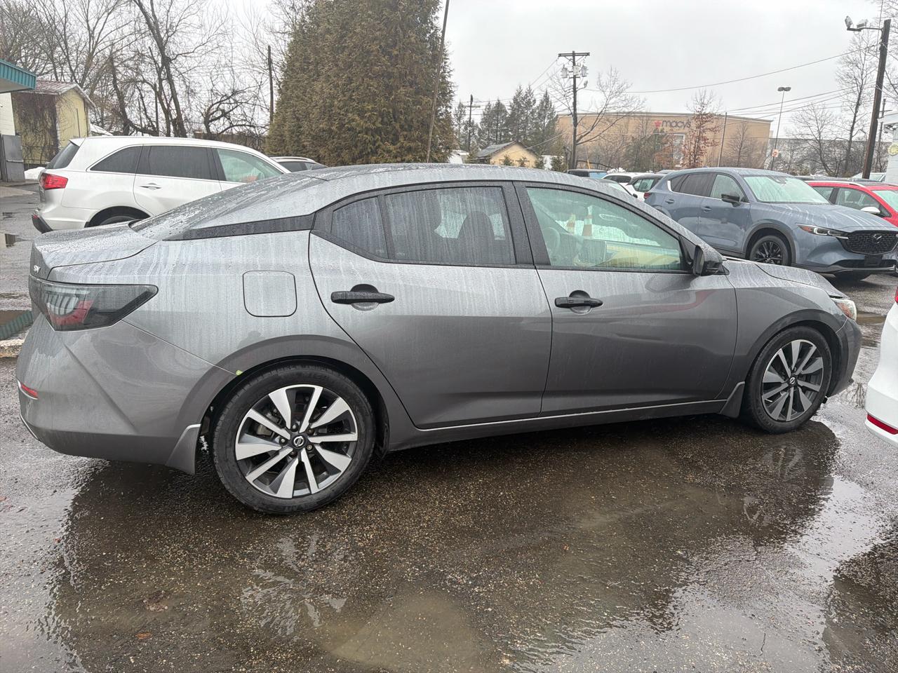 Nissan Sentra SV CVT 2020