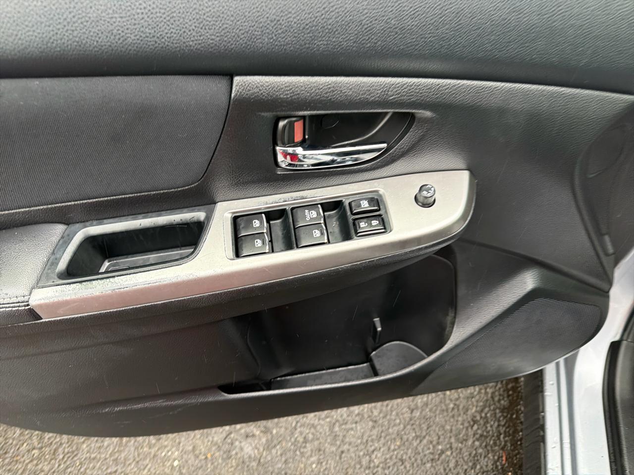 Subaru XV Crosstrek 5dr CVT 2.0i Premium 2015