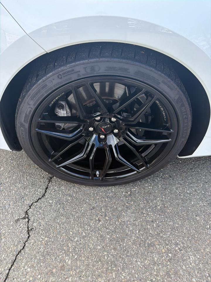 Chevrolet Corvette 2dr Z06 Cpe w/3LZ 2023