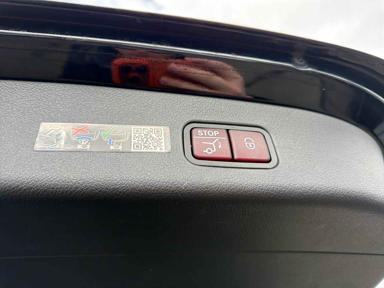 Mercedes-Benz GLC GLC 300 4MATIC SUV 2023