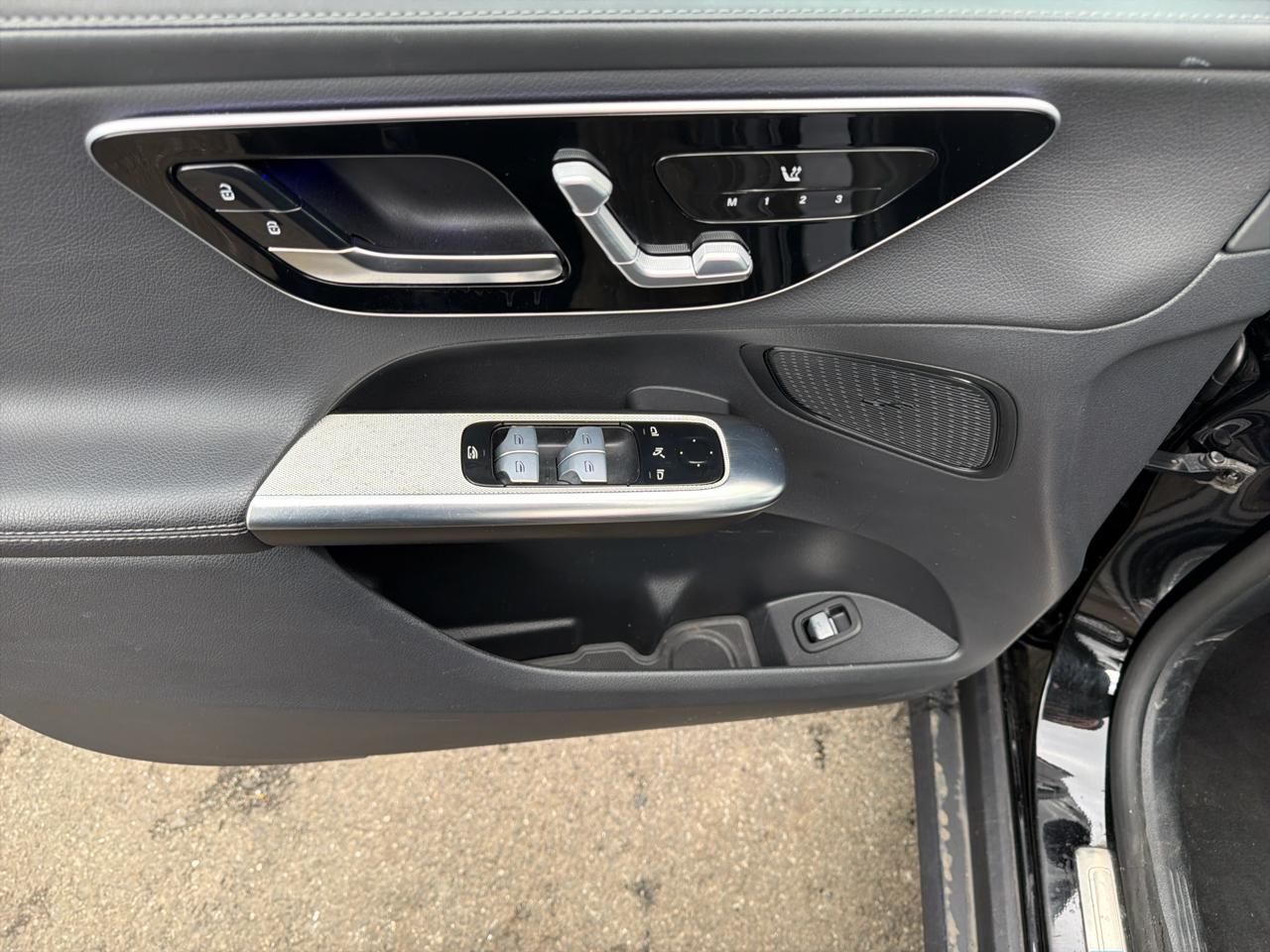 Mercedes-Benz GLC GLC 300 4MATIC SUV 2023