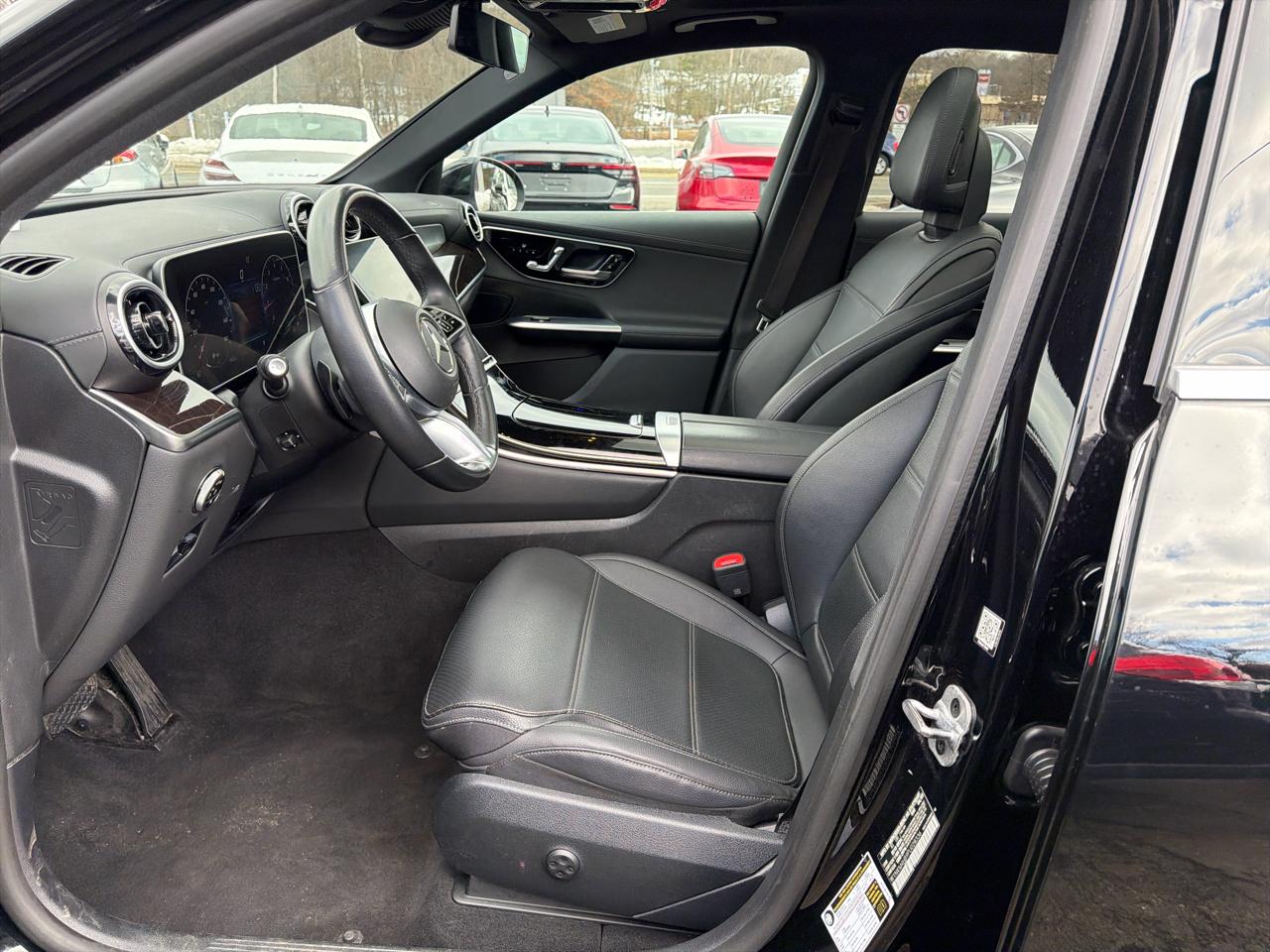 Mercedes-Benz GLC GLC 300 4MATIC SUV 2023