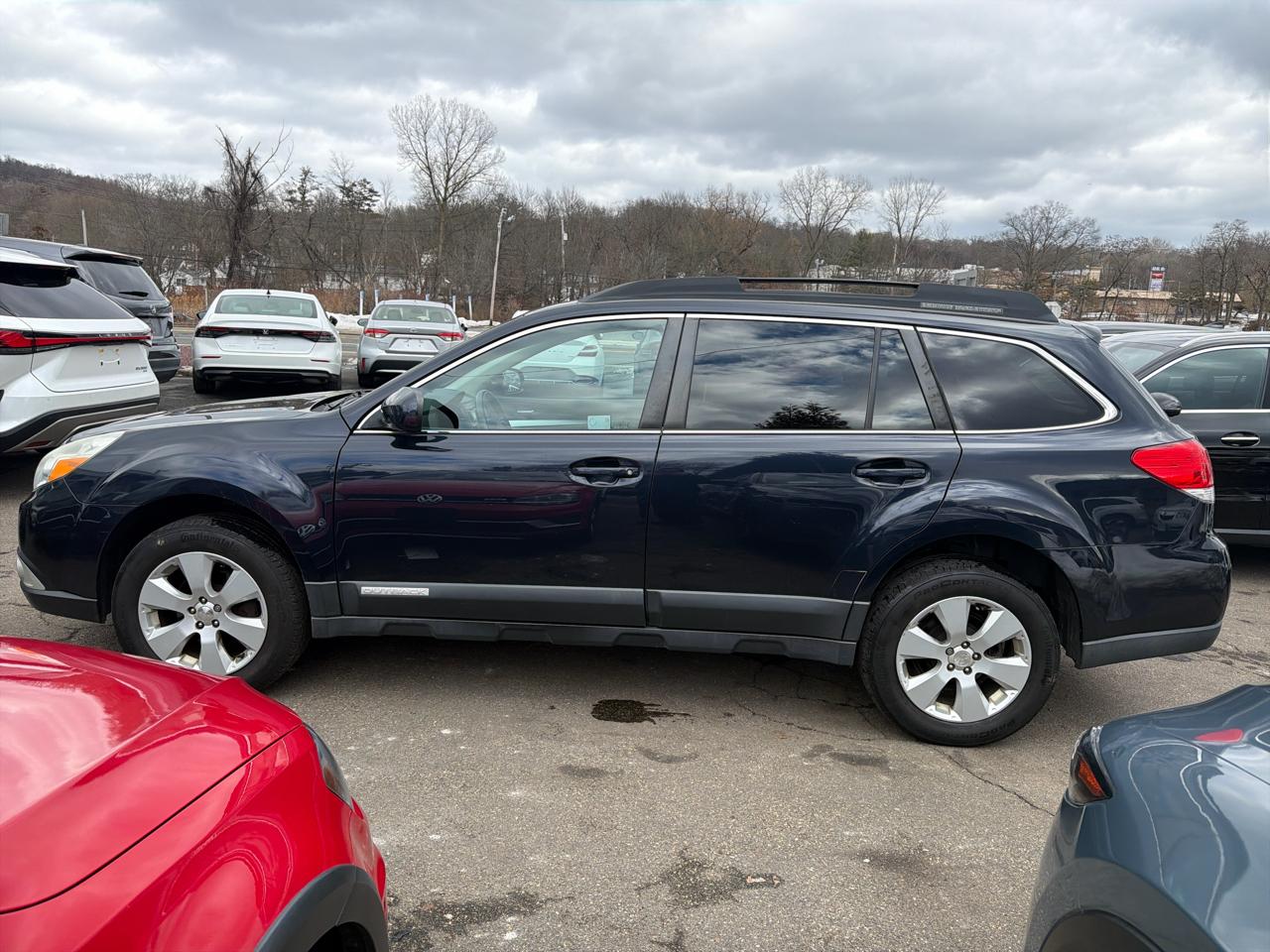 Subaru Outback 4dr Wgn H4 Auto 2.5i Premium 2012