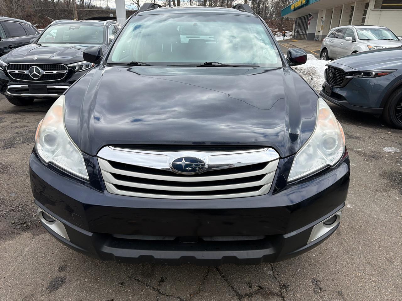 Subaru Outback 4dr Wgn H4 Auto 2.5i Premium 2012