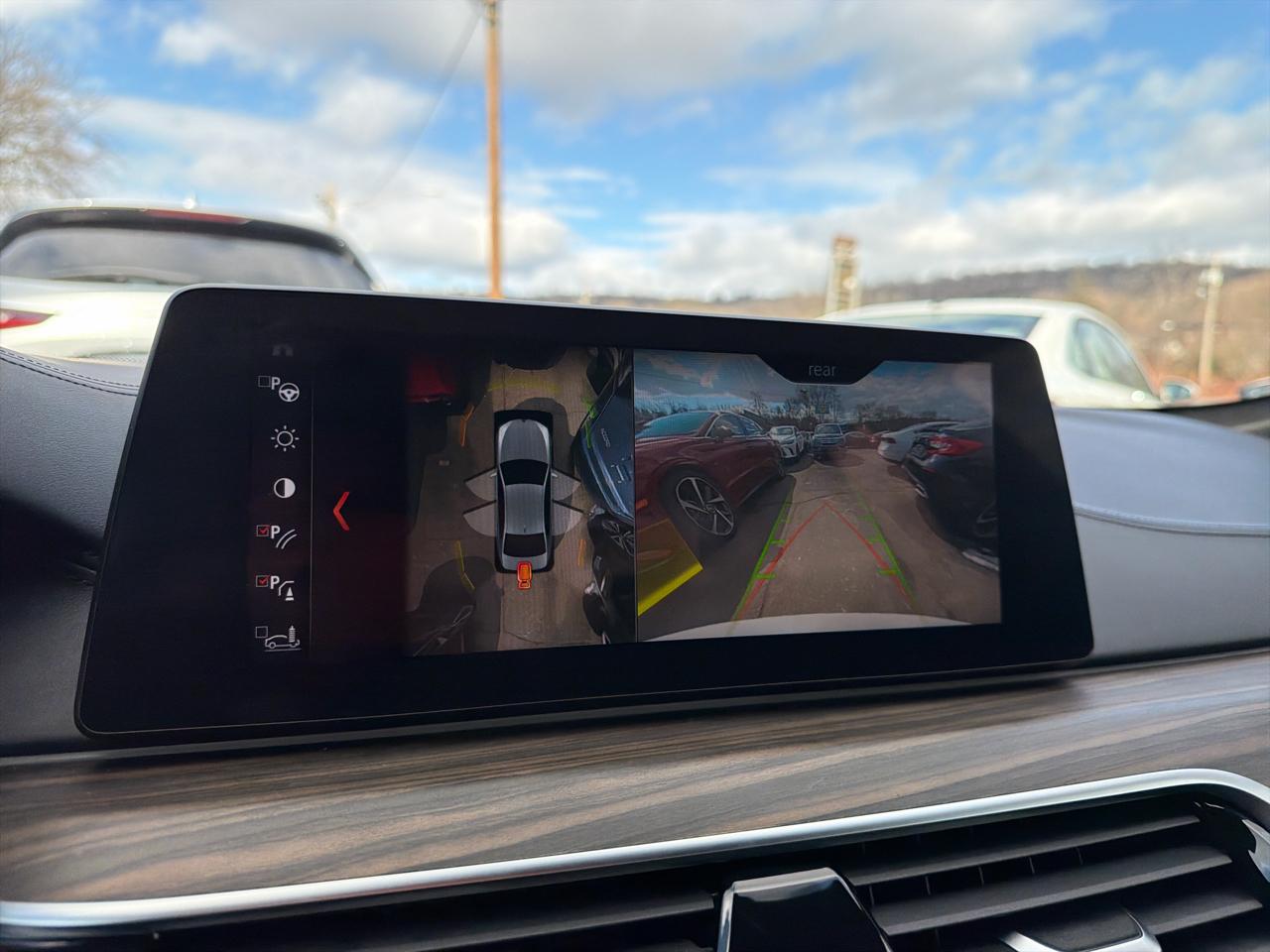 BMW 5 Series M550i xDrive Sedan 2018