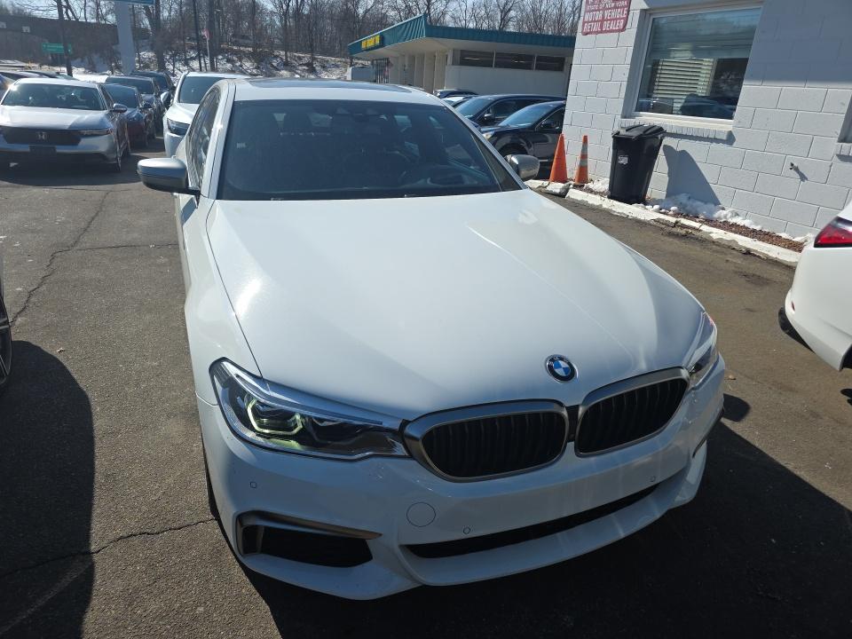 BMW 5 Series M550i xDrive Sedan 2018
