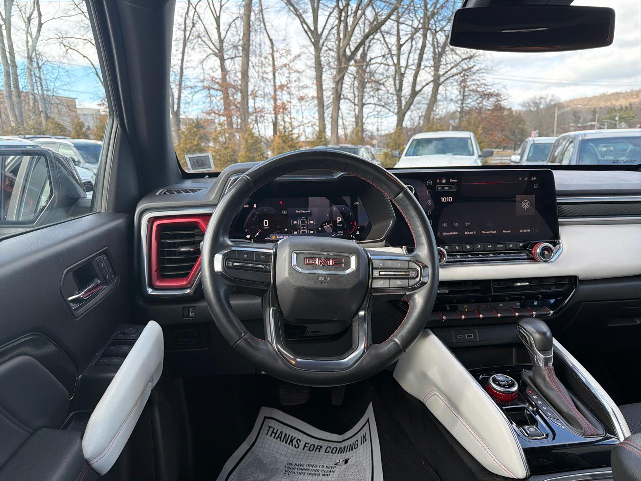 GMC Canyon 4WD Crew Cab AT4X 2024