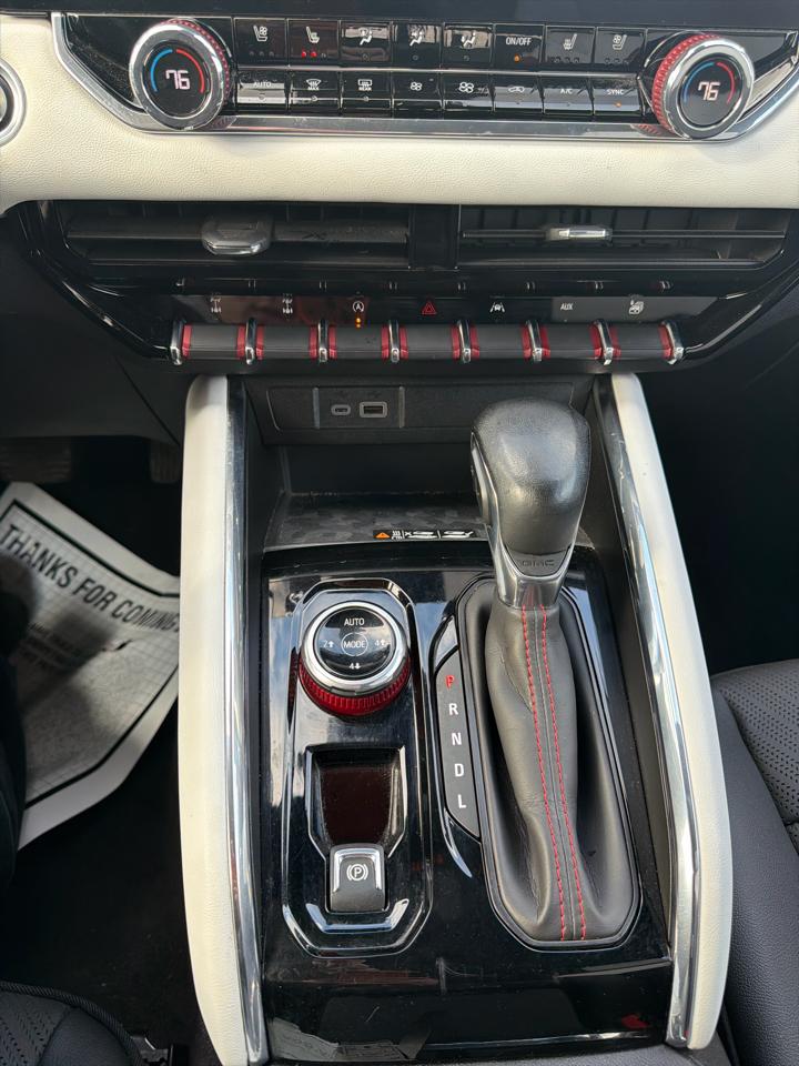 GMC Canyon 4WD Crew Cab AT4X 2024