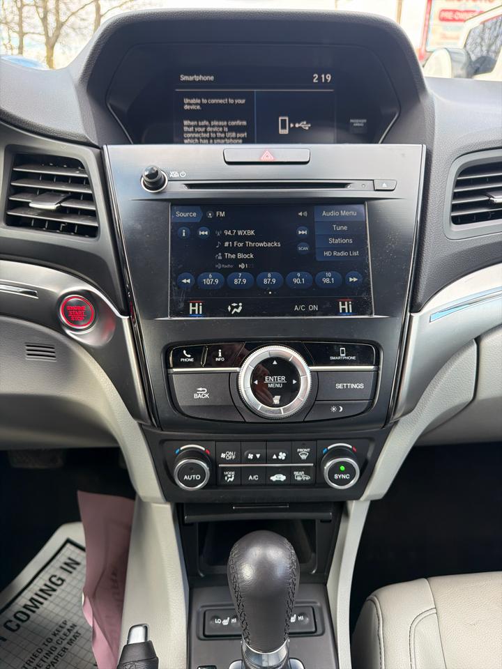 Acura ILX Sedan w/Technology Pkg 2019
