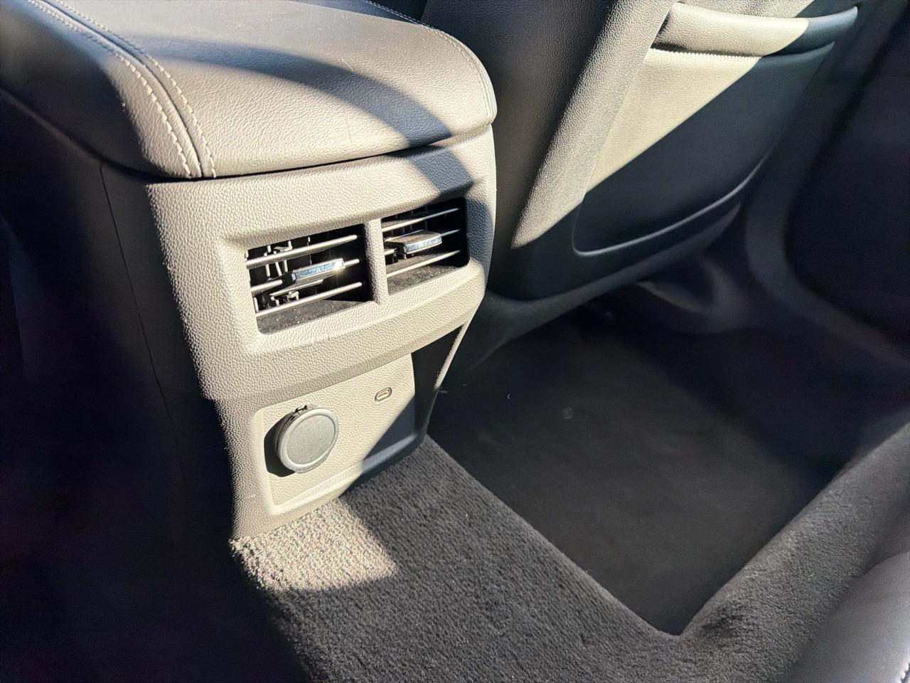 Cadillac CT5 4dr Sdn Premium Luxury 2022