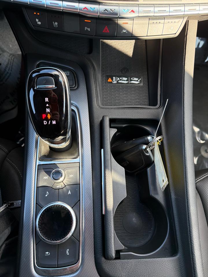 Cadillac CT5 4dr Sdn Premium Luxury 2022