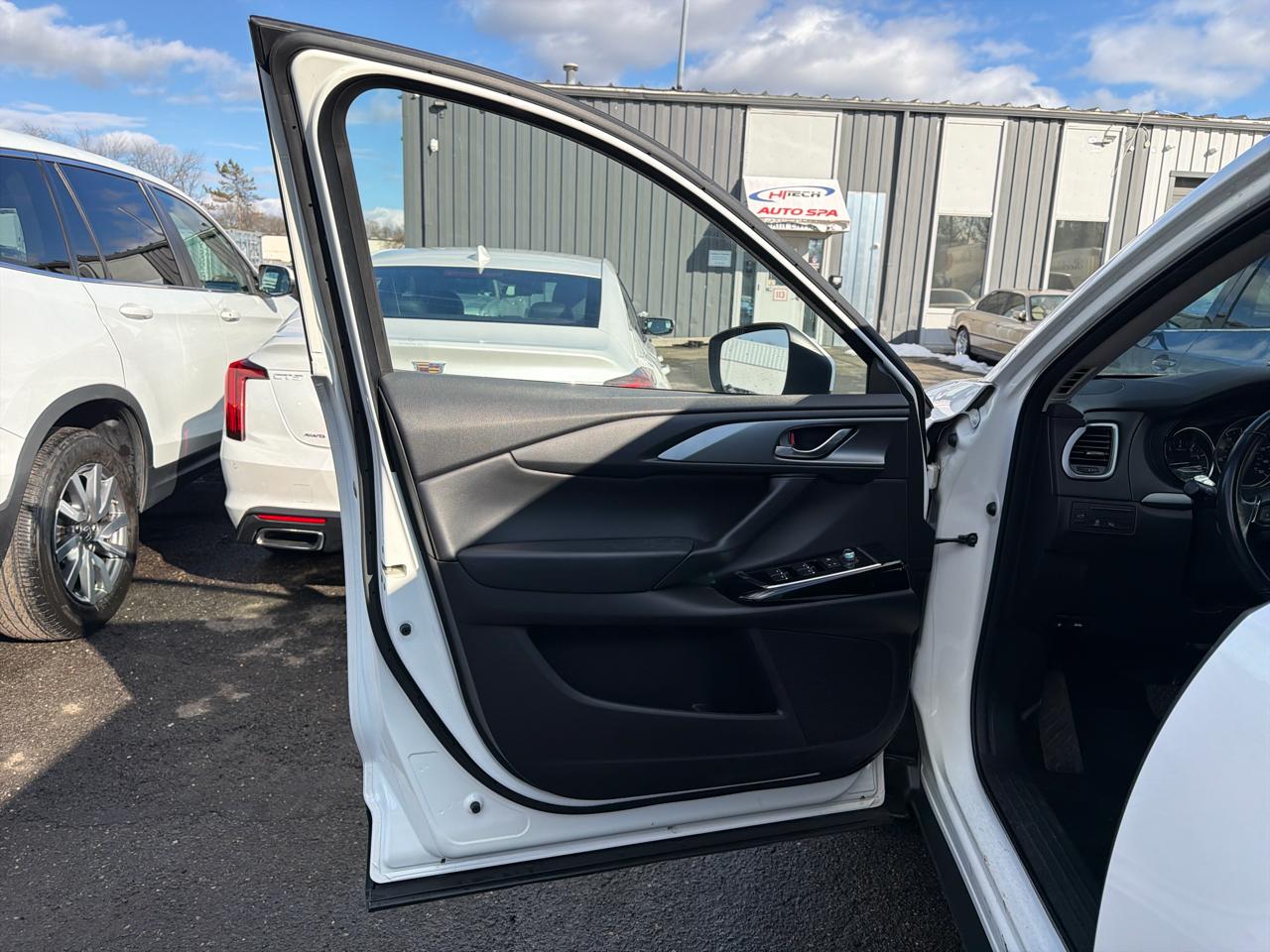 Mazda CX-9 Touring AWD 2023