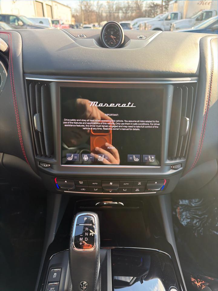 Maserati Levante GT Ultima AWD 2024