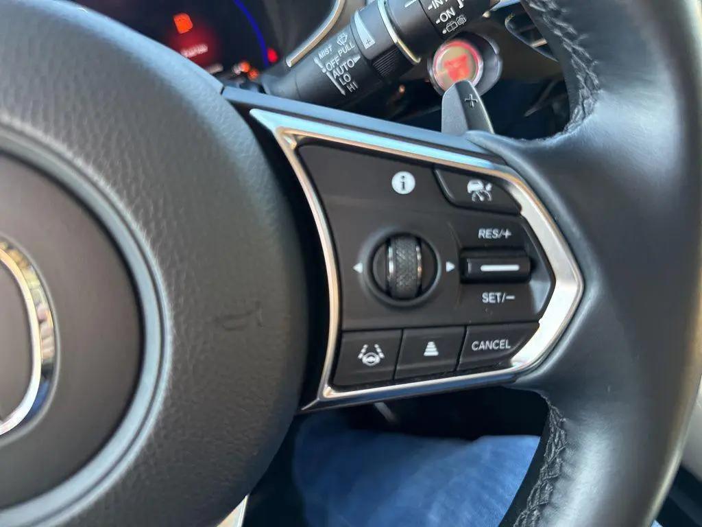 Acura MDX SH-AWD w/Technology Package 2023