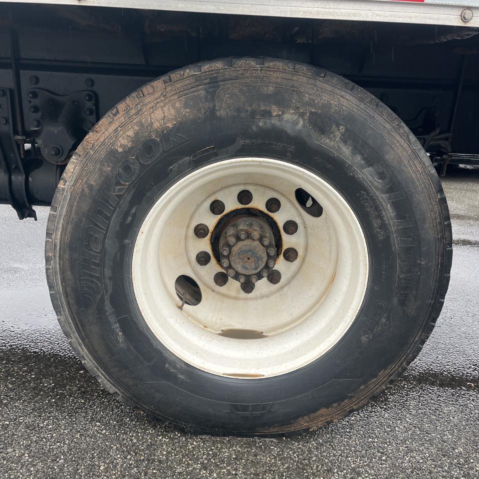 Freightliner M2 106 Base 2020