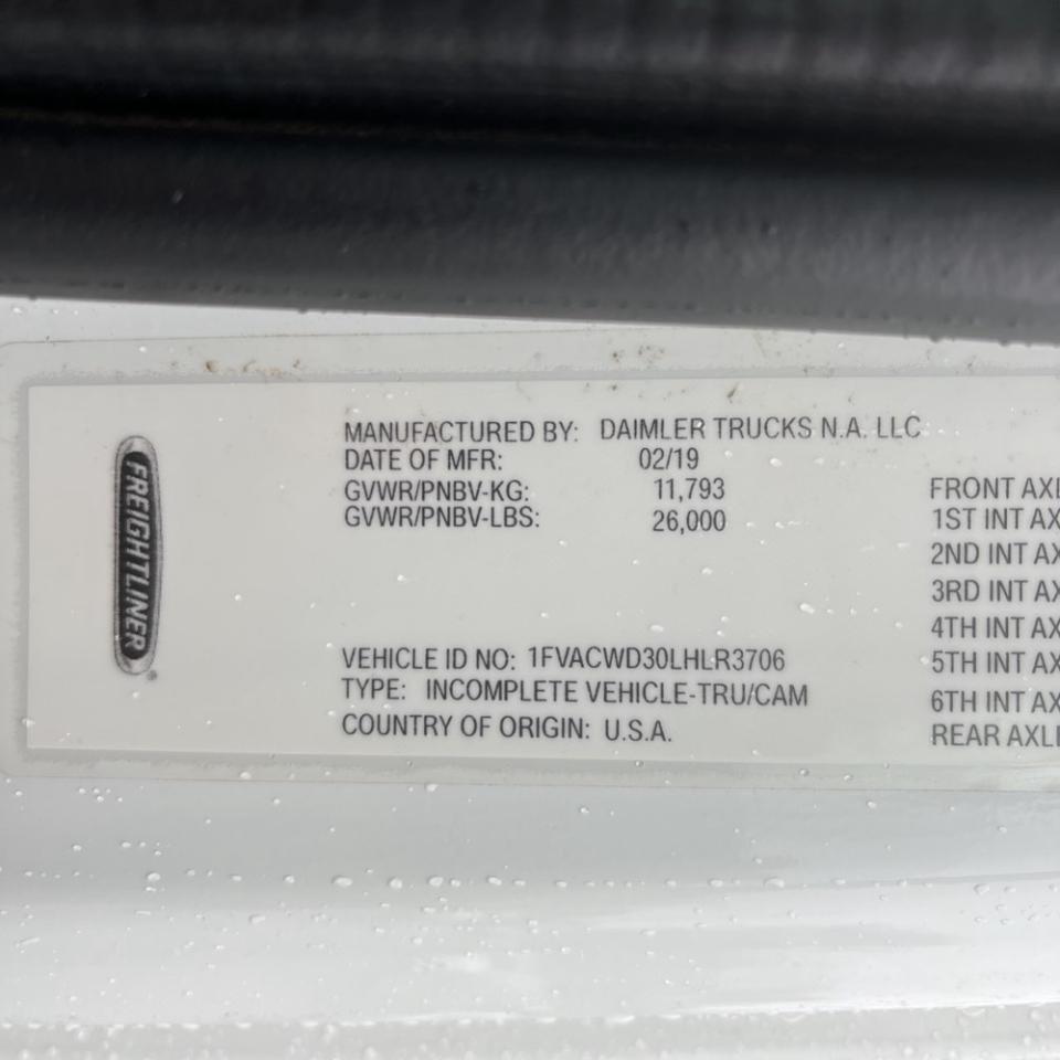 Freightliner M2 106 Base 2020