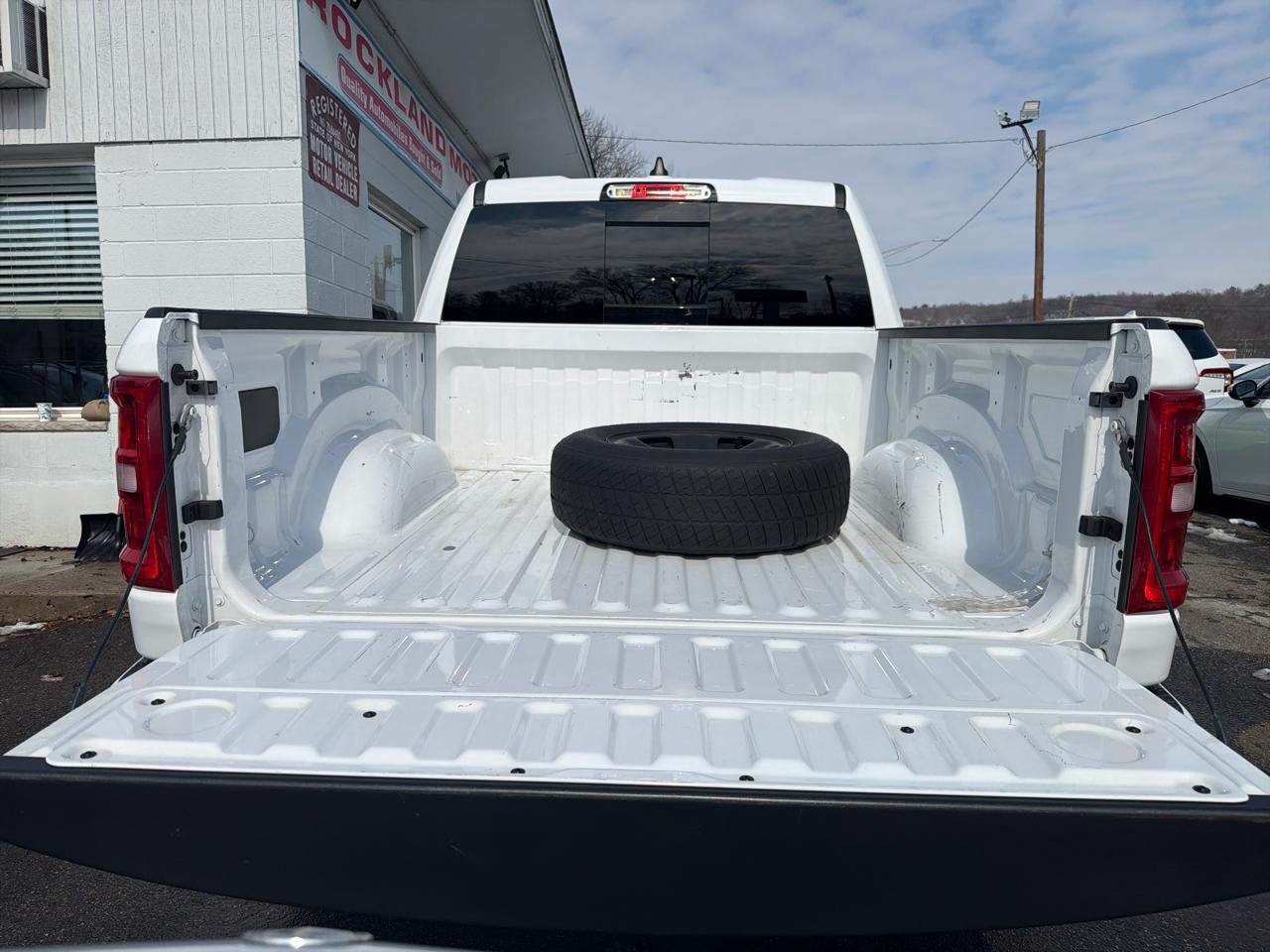 RAM 1500 Laramie 4x4 Crew Cab 5'7" Box 2025