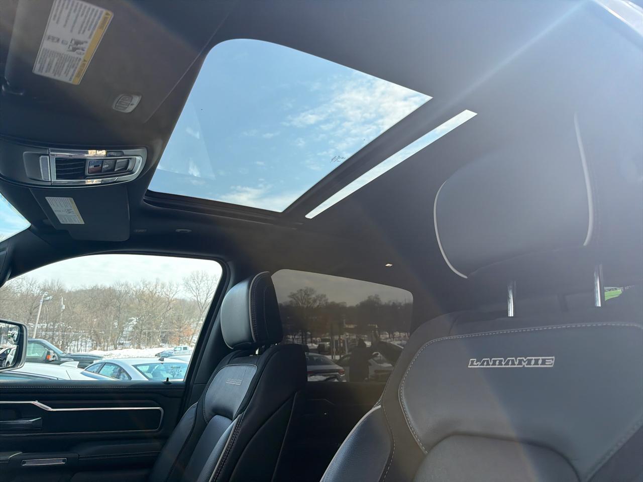 RAM 1500 Laramie 4x4 Crew Cab 5'7" Box 2025