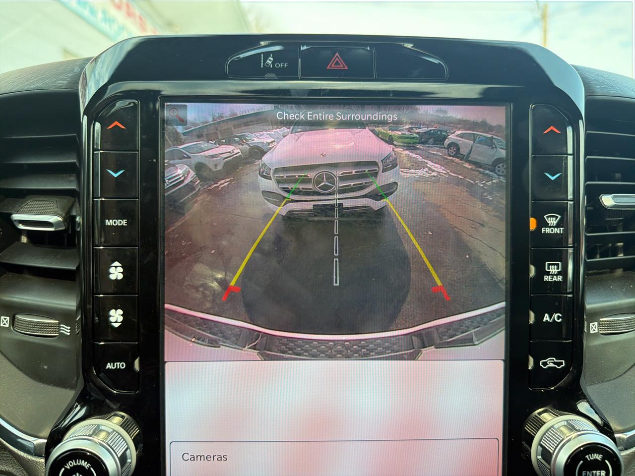 RAM 1500 Laramie 4x4 Crew Cab 5'7" Box 2025