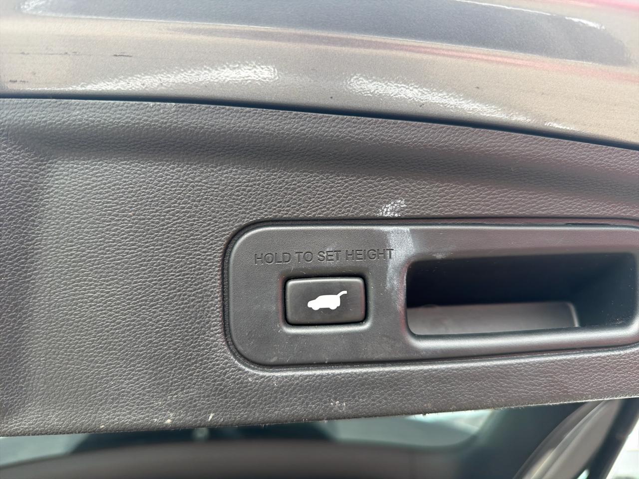 Acura MDX SH-AWD 2023